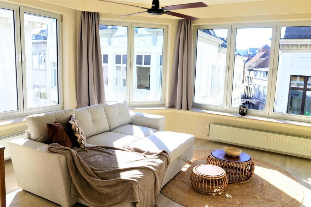 Downtown 2 Bdr ***** 3 Antwerp
